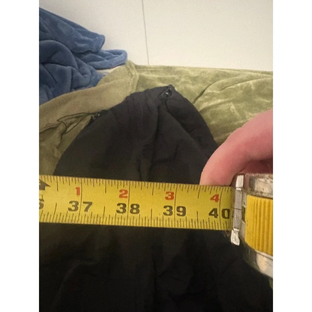 A Vintage Shop Black Nylon Parachute Pants Cargo Joggers Bungee Waist M 7/8-29 - Picture 8 of 8